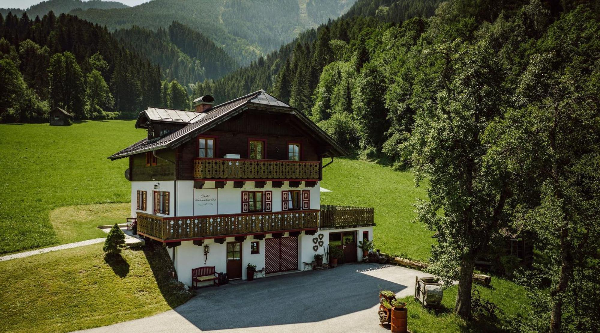 Lerchs Landhotel 상트조한임퐁가우 외부 사진