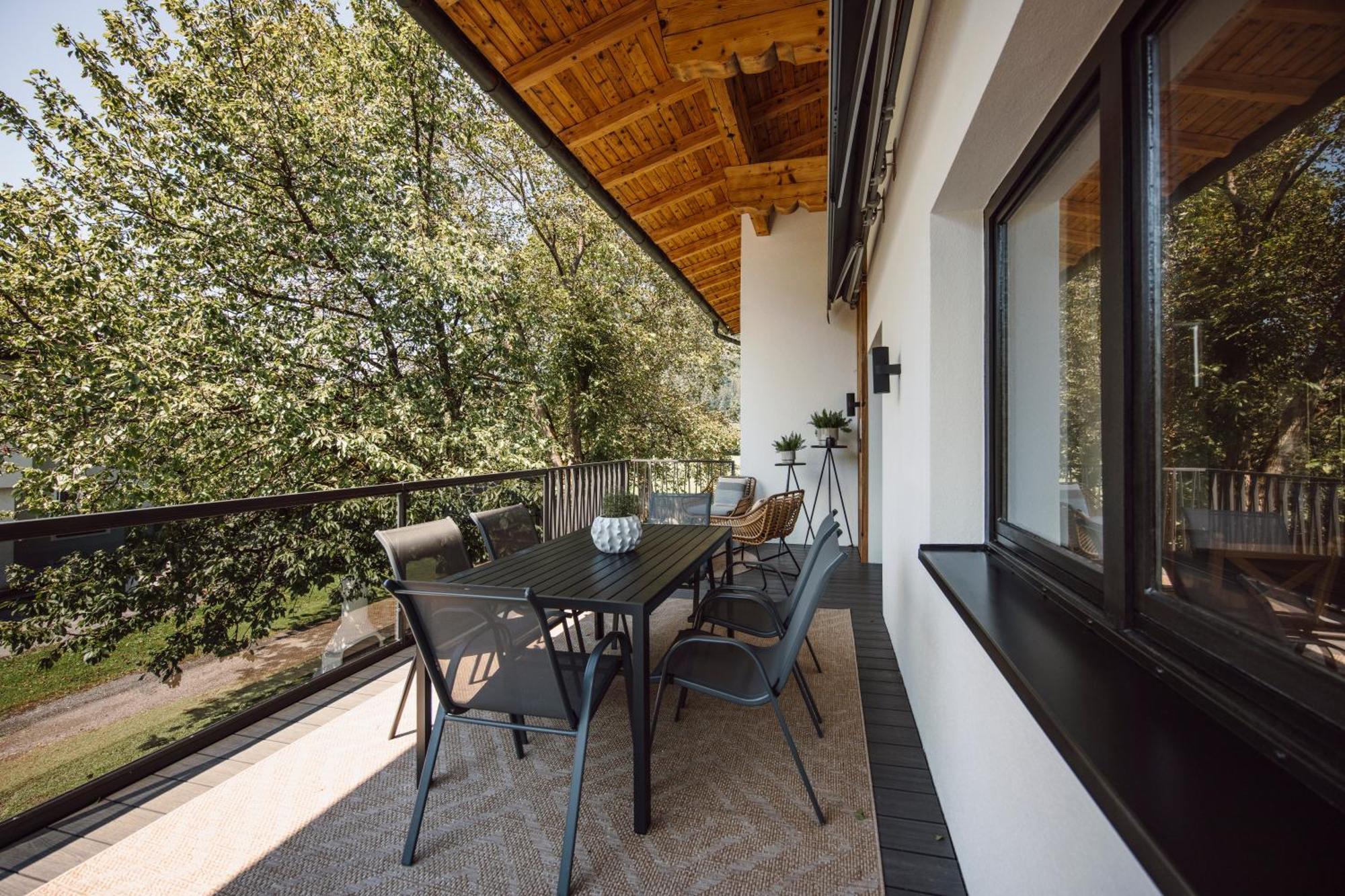 Lerchs Landhotel 상트조한임퐁가우 외부 사진
